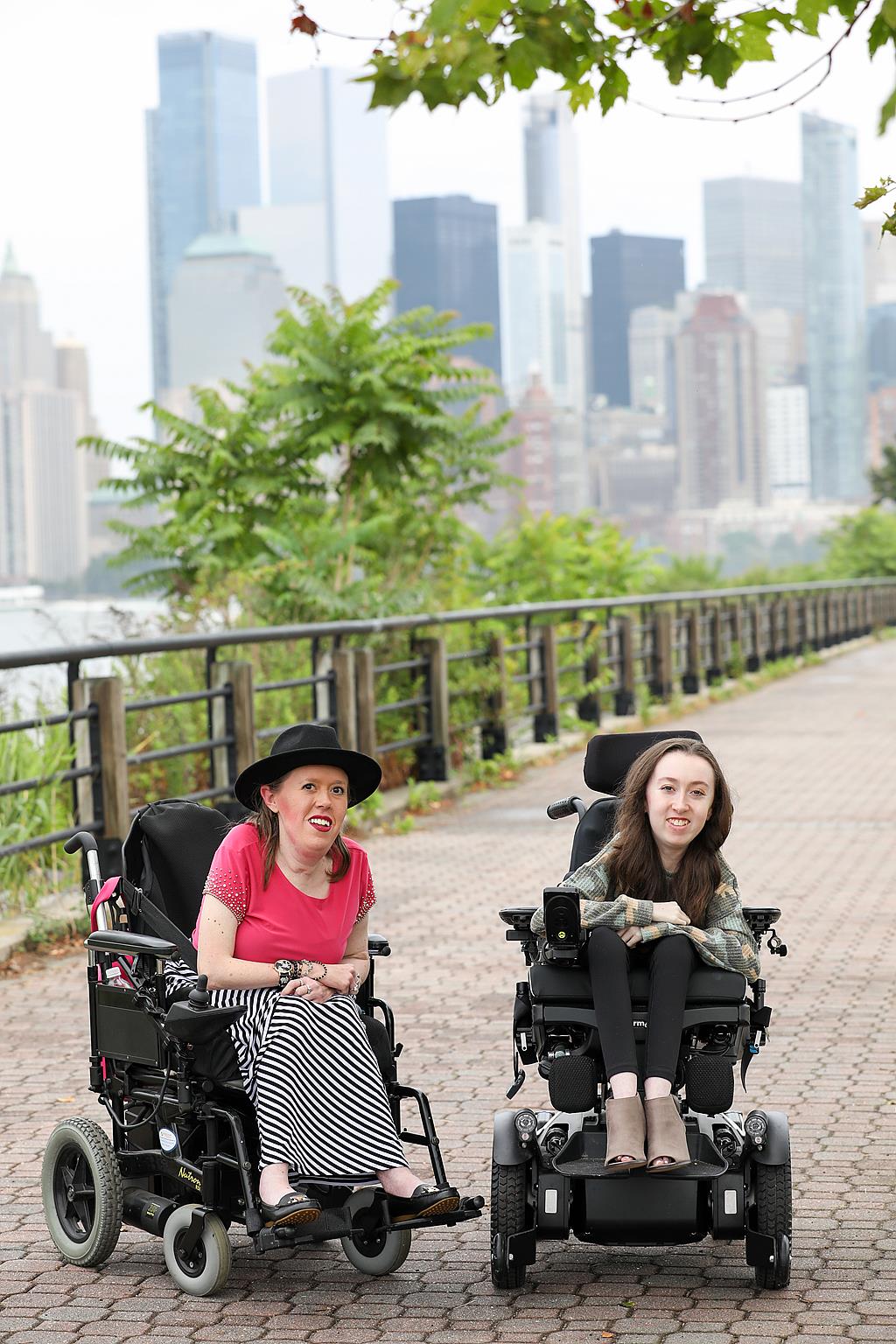 Kelly Berger and Avery Roberts (Maddie Graves Photography)