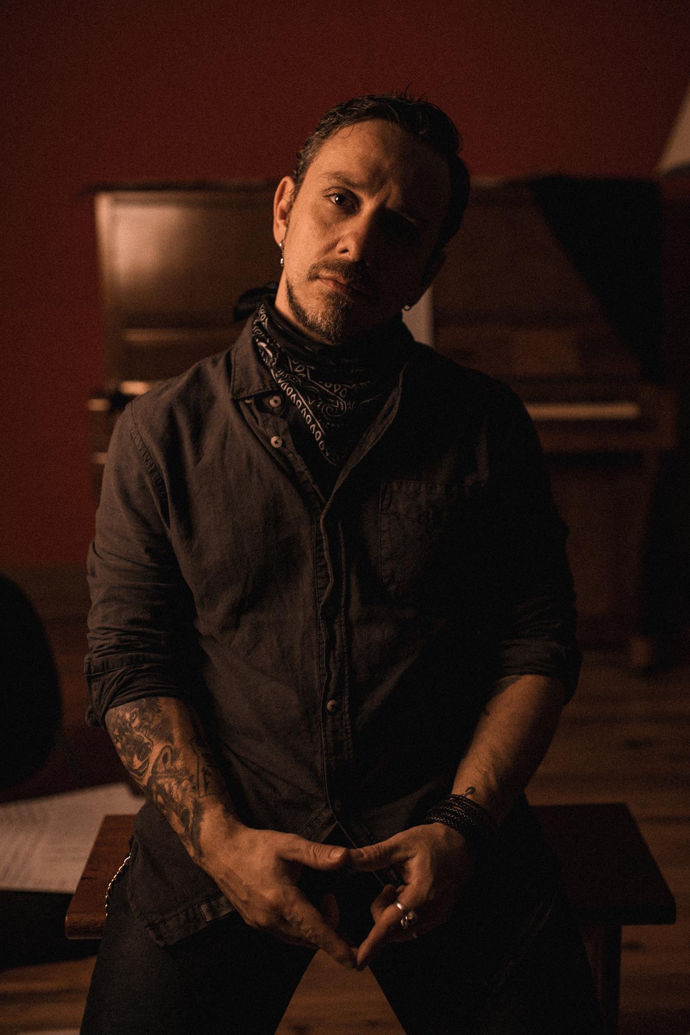 IVor (Kelly Schnaidman)