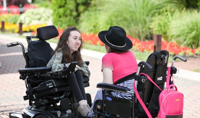 Kelly Berger and Avery Roberts (Maddie Graves Photography)