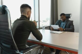 O que Não Falar em uma Entrevista de Emprego: 7 Frases que Podem te Eliminar