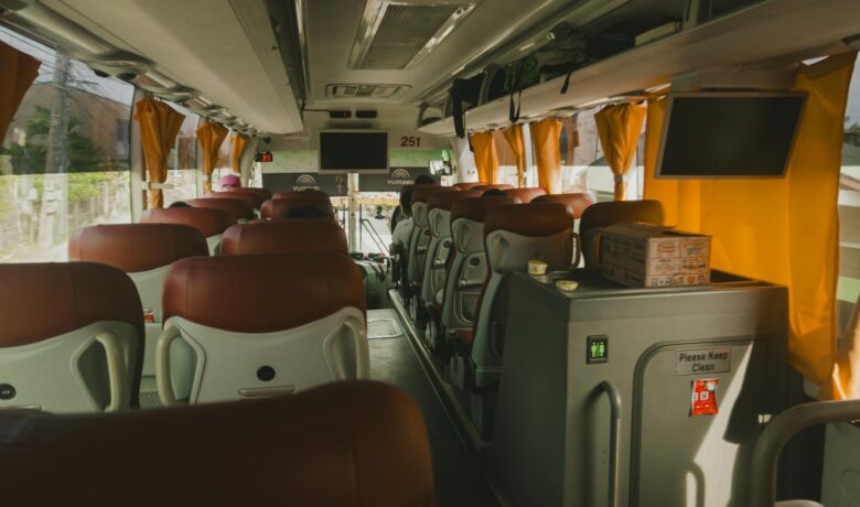 Ônibus rodoviário ou avião: em quais distâncias o transporte terrestre é mais vantajoso?